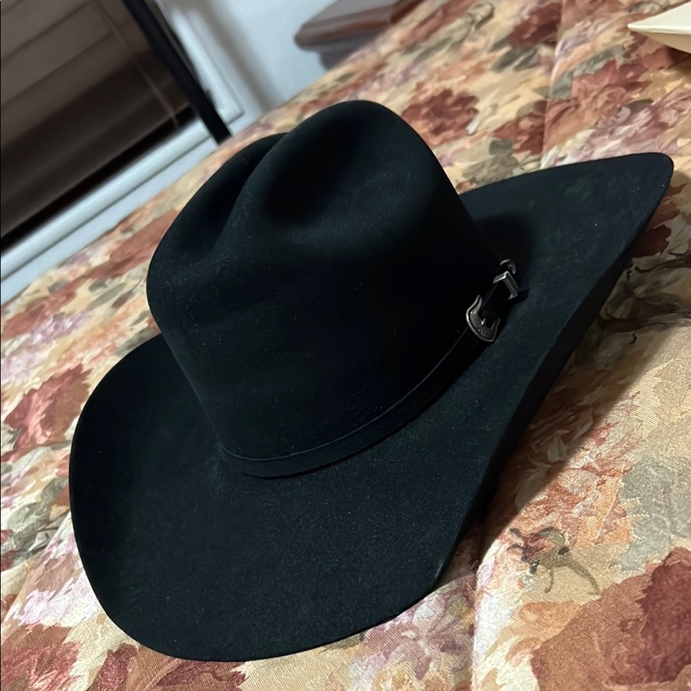 Classic Black Cowboy Hat 7 1/8